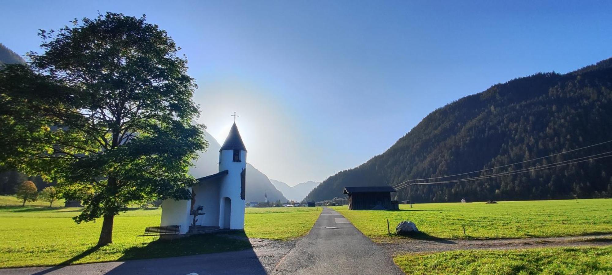 Ferienhaus Lechtaler Alpen バッハ エクステリア 写真