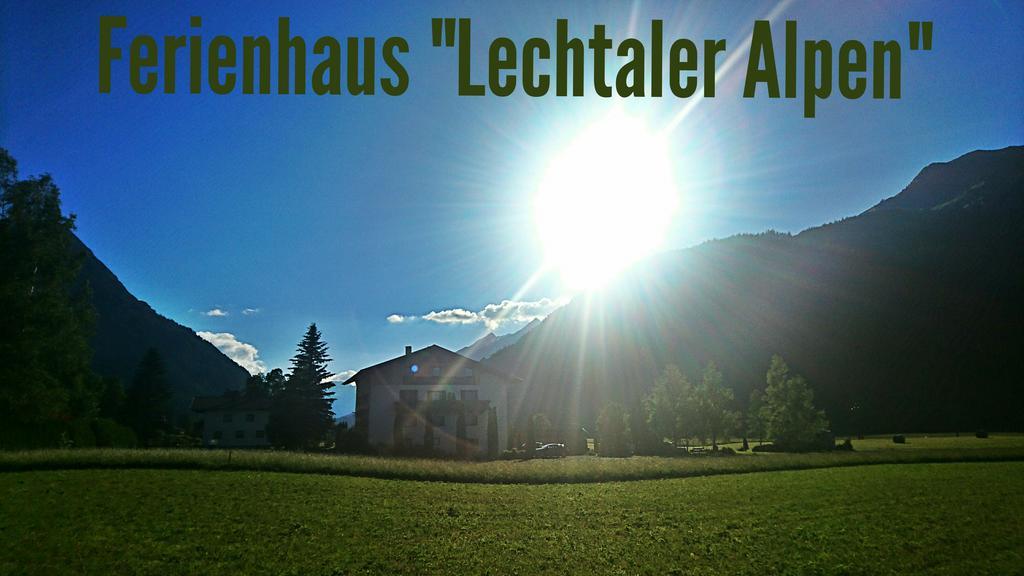 Ferienhaus Lechtaler Alpen バッハ エクステリア 写真